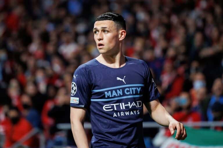 Manchester City 4 -1 Aston Villa: Foden sparkles with wonderful hat-trick