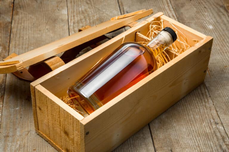 Glass packaging for spirits: quality and design to boost sales