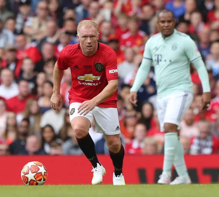 Michael Carrick set to join Paul Scholes for Old Trafford return